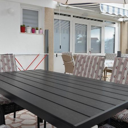 Apartmán Ma-Lo Pirovac Exteriér fotografie